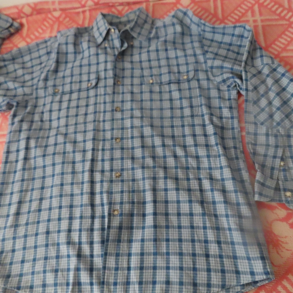 Willis & Geiger Shirt  M Blue white Plaid Long Sleeve Button Down Elbow Patch